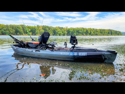 This River Has MONSTER FISH!! (Kayak Fishing Tournament)