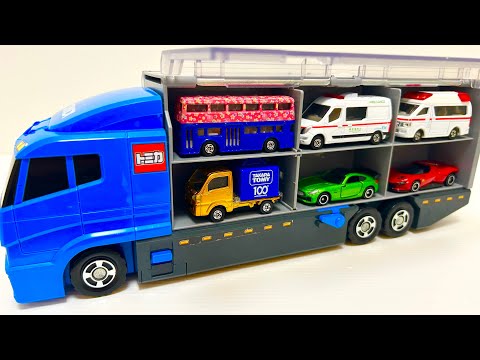 Tomica miniature cars are opened and stored in the convoy.2