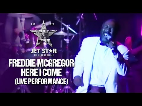 Freddie McGregor - Here I Come (Dennis Brown Cover Live) | Jet Star Music