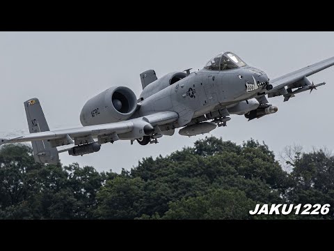 KC HAWGS A-10C Thunderbolt II's Show Of Force Demo St. Louis Air Show 2024