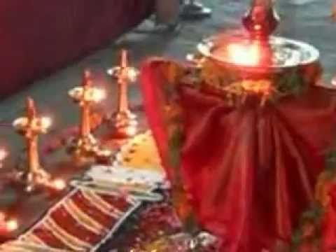 Temple pooja offering to diety.flv