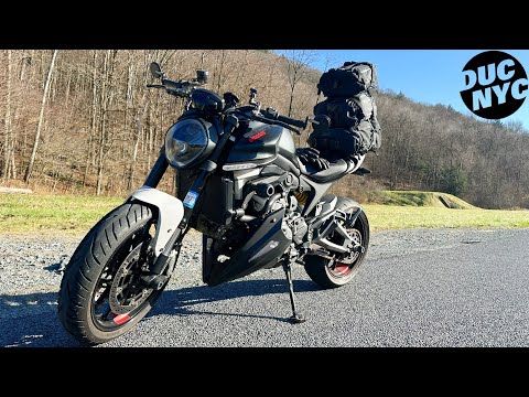 Kriega Jenga - into the cold Upstate New York on my Ducati