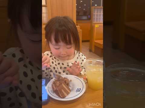 そらチャンネル　2歳でツンデレ時々ツンツンなのよ😂　末恐ろしやw   #こどものいる暮らし   #shorts