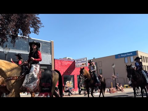 MedicineHat Stampede Parade 2022