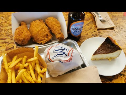 Wildfire Chicken & Burgers: Satisfying burgers with fantastic burnt cheesecake at NAFA!