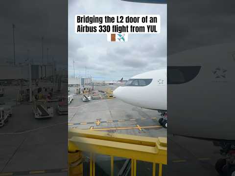 The best views when a plane is arriving! Welcoming passengers ✈️ #travel #aviation #doors #airbus