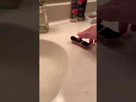 Fingerboarding in a sink (easy obstacle that everyone has)