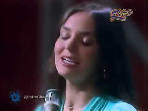 Crystal Gayle -  Don't it make my brown eyes blue