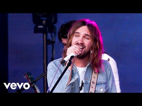 Tame Impala - The Moment (Live on Jimmy Kimmel Live!)