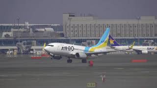 [4K] 新千歳空港 生コンポイント AIR DO Boeing 737-700 JA12AN  Takeoff