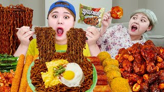 MUKBANG! FRIED CHICKEN AND BLACK BEAN NOODLES EATING SOUND by HIU 하이유