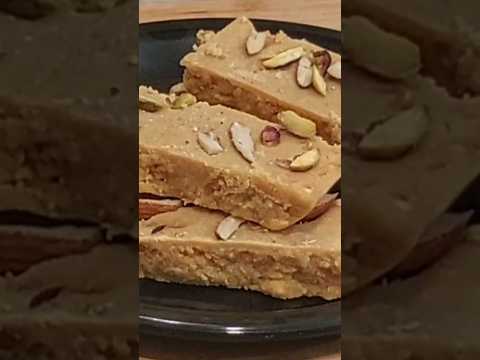 बेसन की बर्फी | Besan Milk Cake Recipe #barfi #sweet #shorts