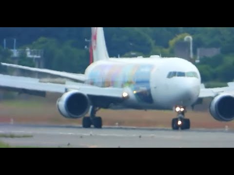 門限に間に合うか？！サイバー攻撃による遅延、伊丹空港ライブ配信!  Plane Spotting Live!  Osaka International Airport 12/26/2024