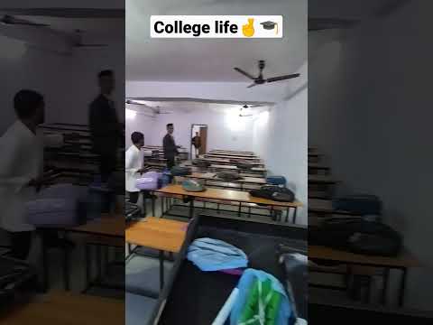 college life     my friends 👭👬 and 🤞🥰  #shorts  #ytshorts