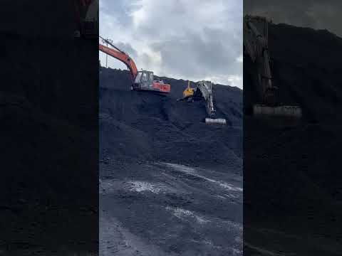 VOLVO AND TATA HITACHI EXCAVATOR WORKING VIDEO #tatahitachi #volvo #excavator #reels #video #shorts