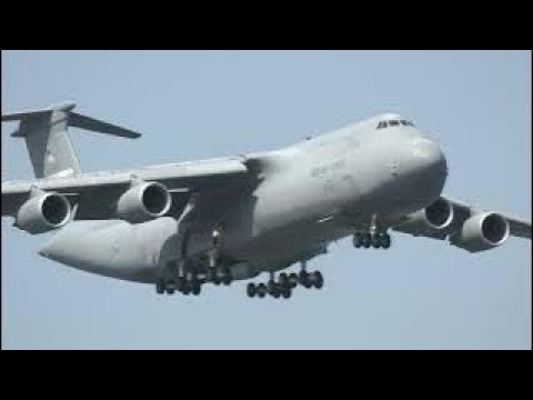 C-5M スーパーギャラクシー着陸　岩国基地5月21日