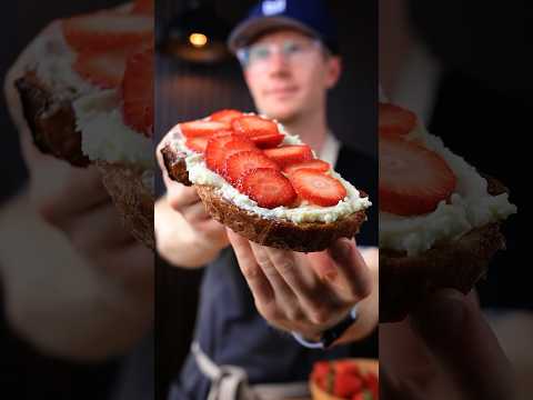 Vanilla Bean Mascarpone with fresh strawberries on toasted bread.