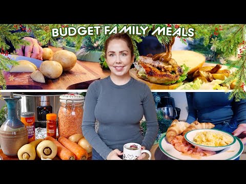 BUDGET FAMILY MEALS | What I Ate This Week When Not Filming Christmas Taste Test Videos!