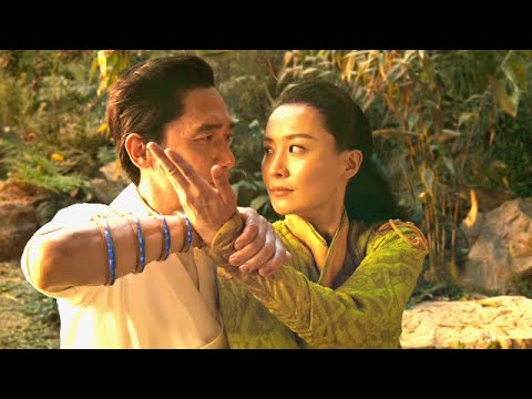 Shang Chi's Father Meets His Mother - First Fight Scene - Shang Chi And The Legend Of The Ten Rings