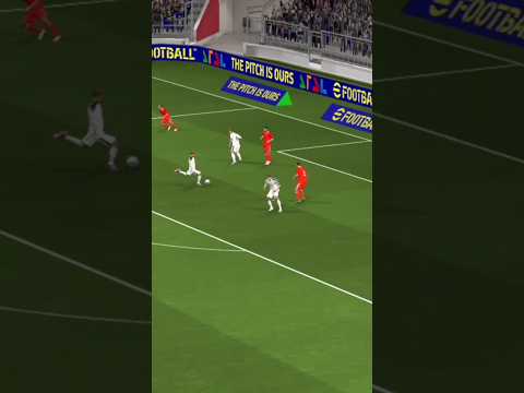 He shows his skills🔥#football #pes #pesmobile #efootball #shorts #viralshorts #youtubeshorts