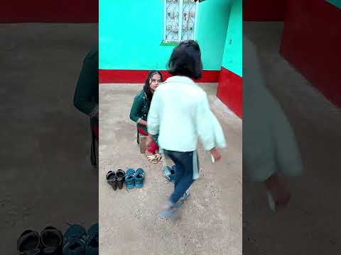 Chappal pheno aur chalo#funny #shorts #trending