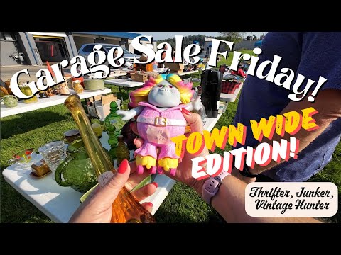 Town Wide Garage Sales! Shop Along For Vintage Home Decor & Collectables & HAUL!