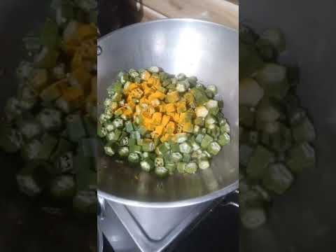 #bhindi ki bhujia easy recipe healthy and tasty recipe by YouTube shorts Kriti kitchen 😊😊🔥