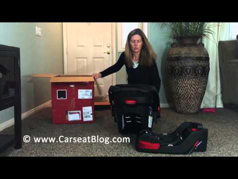 Britax B Safe 35 Unboxing