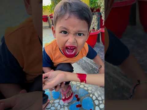 Lucky ban gaya vampire 😳🧑🏼‍🦰 #trending #ytshorts #viralvideos #shorts