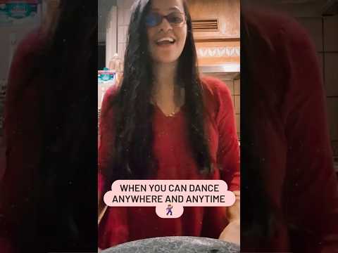 Kitchen mein dance 😍🤪| Cooking 🍳 | Dancing 💃 | #shorts