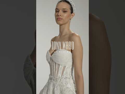 Amoure Fou #tonyward #tonywardbrides #wedding #weddingdress #bridal