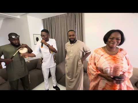 SEE HOW FEMI ADEBAYO’S WIFE DANCED AT HIS BIRTHDAY PRAISE AND WORSHIP