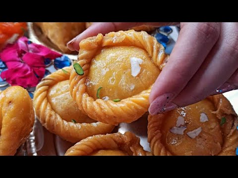 Holi Special Gujiyaa || Different Types Mawa Gujiyaa || Recipe Dukan Wala || #Short