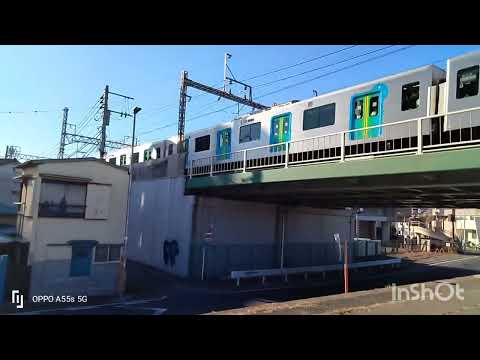 多摩川で撮った電車横須賀線東急。