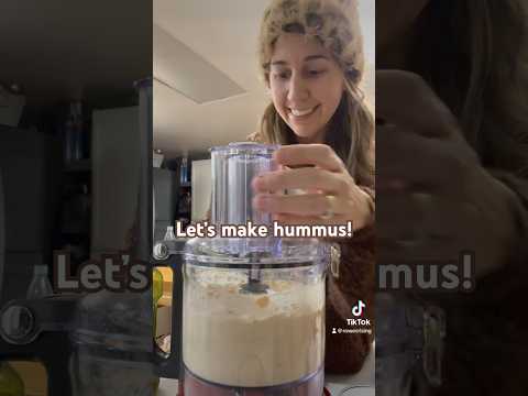 EASY Hummus! #recipes #recipeshorts #hummus #plantbased