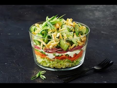 Deliciously crunchy layered noodle salad recipe!