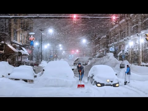 Chaos in Canada Today! Heavy Snow Storm Burying Homes and Cars in Ontario