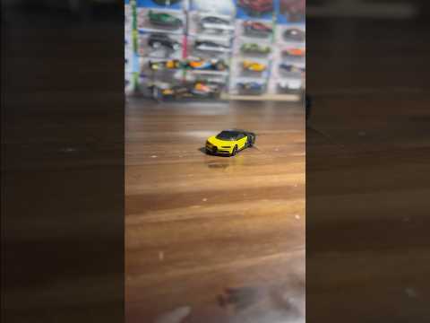 Building a custom Bugatti Chiron in 30 seconds #shorts #supercars #fypシ #bugatti #hotwheels