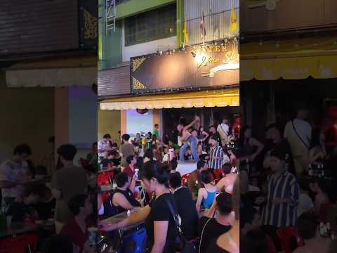 Madness in bangkok Street | Bangkok Nightlife #thailandnightlife #bangkoknightlife