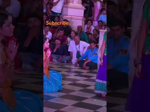 Kabhi ruthna nhi saware #trending​ #trendingshorts​ #trendingbhajan​ #dance ​ #khatushyam​ #shorts