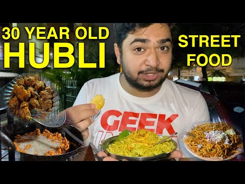 BEST STREET FOOD PLACES IN HUBLI | Mirchi Baji Girmit Gobi | Kannada Vlog #Hubli #Dharwad #Girmit