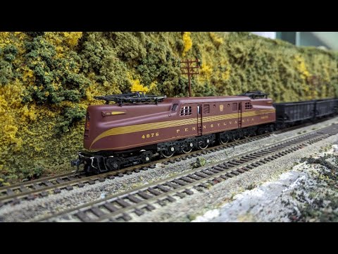 My Pennsylvania Railroad GG1 #4876 Running on the Layout - Doolittle Station