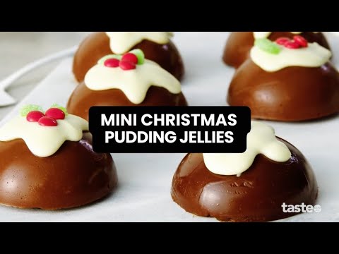 How to make mini 'Christmas pudding' chocolate jellies