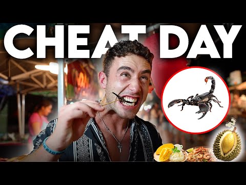 Aussie Trying Street Food in Thailand |  Zac Perna