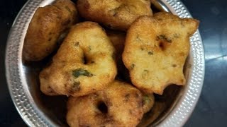 Minapa vada preparation in telugu/minapa garelu tayari vidanam