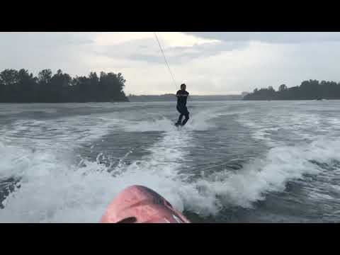 Wakeboarding in Singapore! 在新加坡滑水