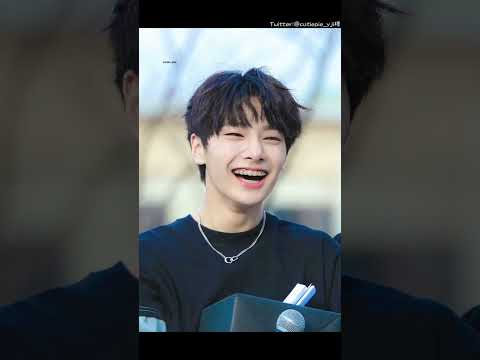 I.N, an idol who transformed his braces into his own charm.　#straykids #jeongin