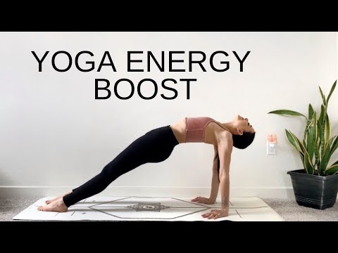 Yoga Flow For Energy | 25-Minute Intermediate Practice + Meditation