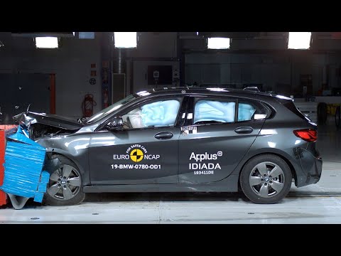 2023 BMW 1 Series Crash Test