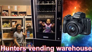 HUNTERS NEW VENDING MACHINE WAREHOUSE!! & PURCHASING A M50 CANON CAMERA 🎥